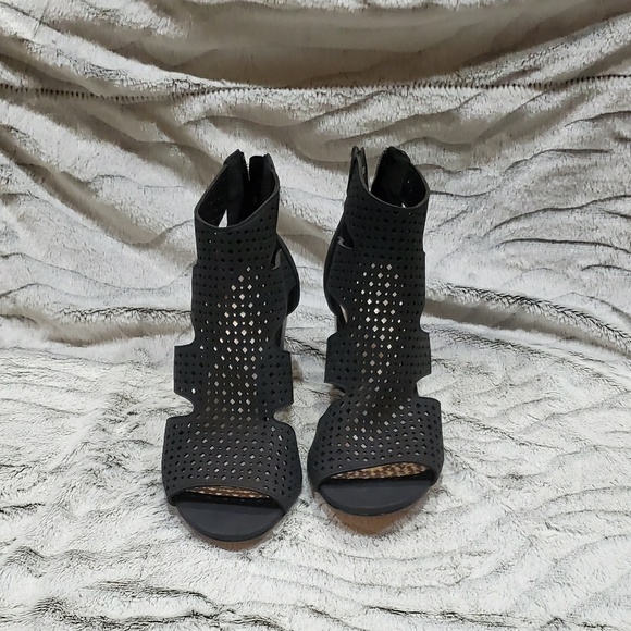 COPY - XOXO BLACK BEAMER ANKLE BOOTIE SANDAL SZ. 8 - Picture 7 of 8